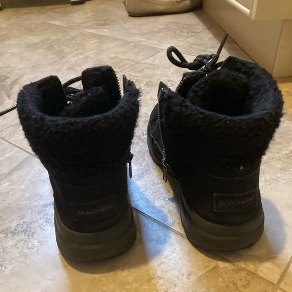 Skechers Women's Boot On the Go Glacial Ultra Woodlands Size 7W - Picture 3 of 7